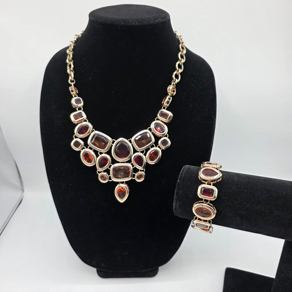 White‎ House Black Market Womens Statement Bib Gold Tone Red Jewelry Set 22"